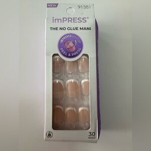 imPRESS Press-On Nails – Short Length French Tip (30 Nails)